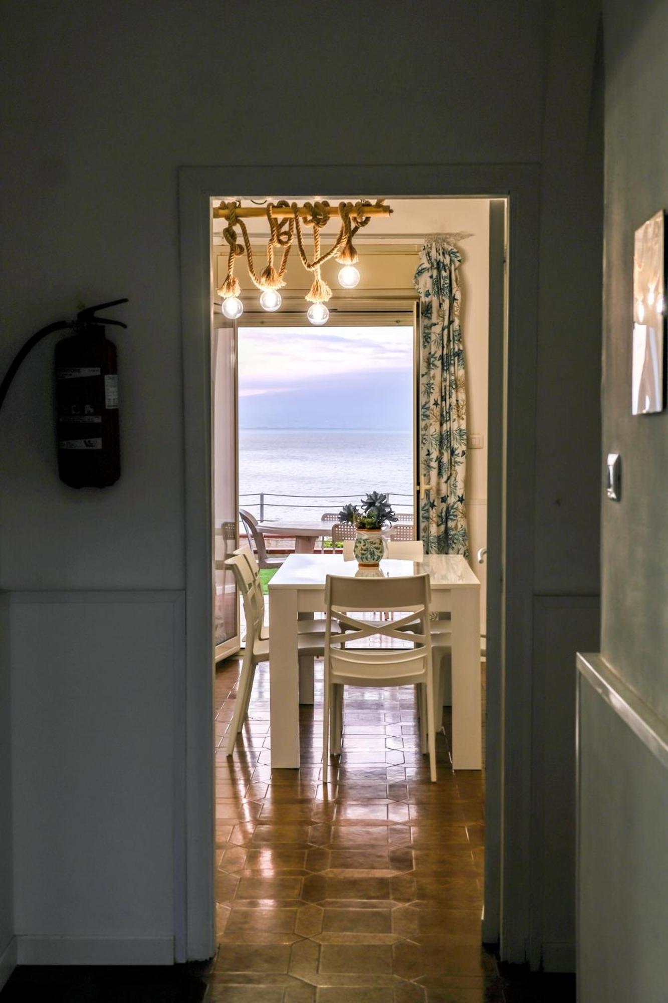 Villa La Vista - Baia Del Gambero Augusta Extérieur photo