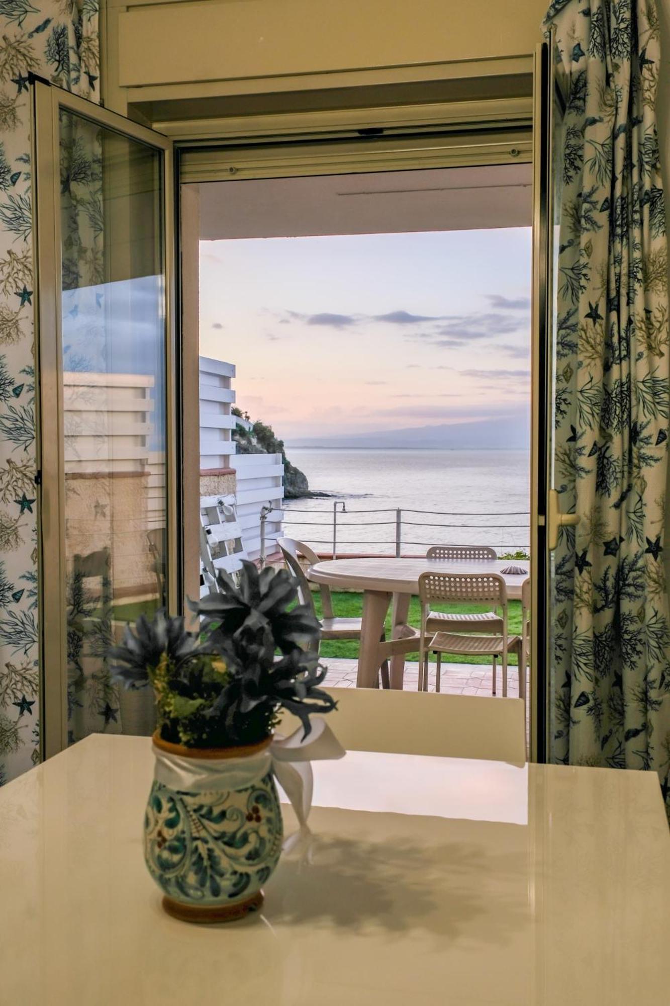 Villa La Vista - Baia Del Gambero Augusta Extérieur photo